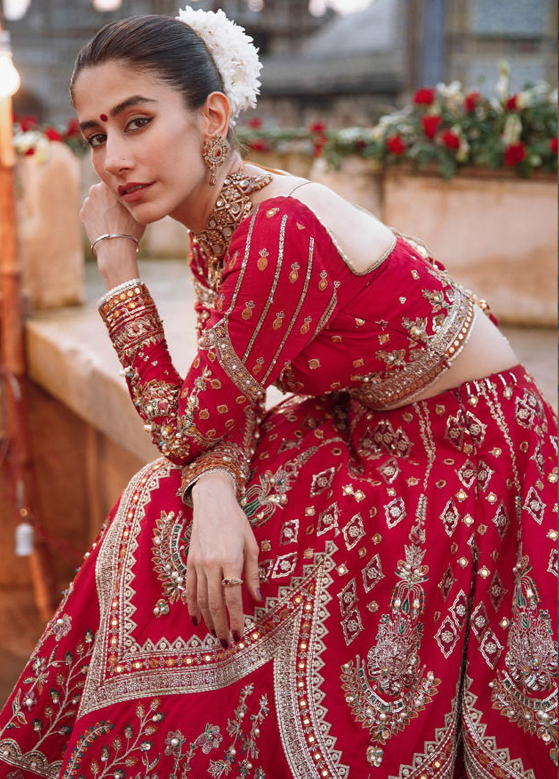 Zarlish by Mohsin Naveed Ranjha Embroidered Raw Silk Suits Unstitched 3 Piece MNR22Z ZWU22-14 Shima Kirmani - Festive Collection