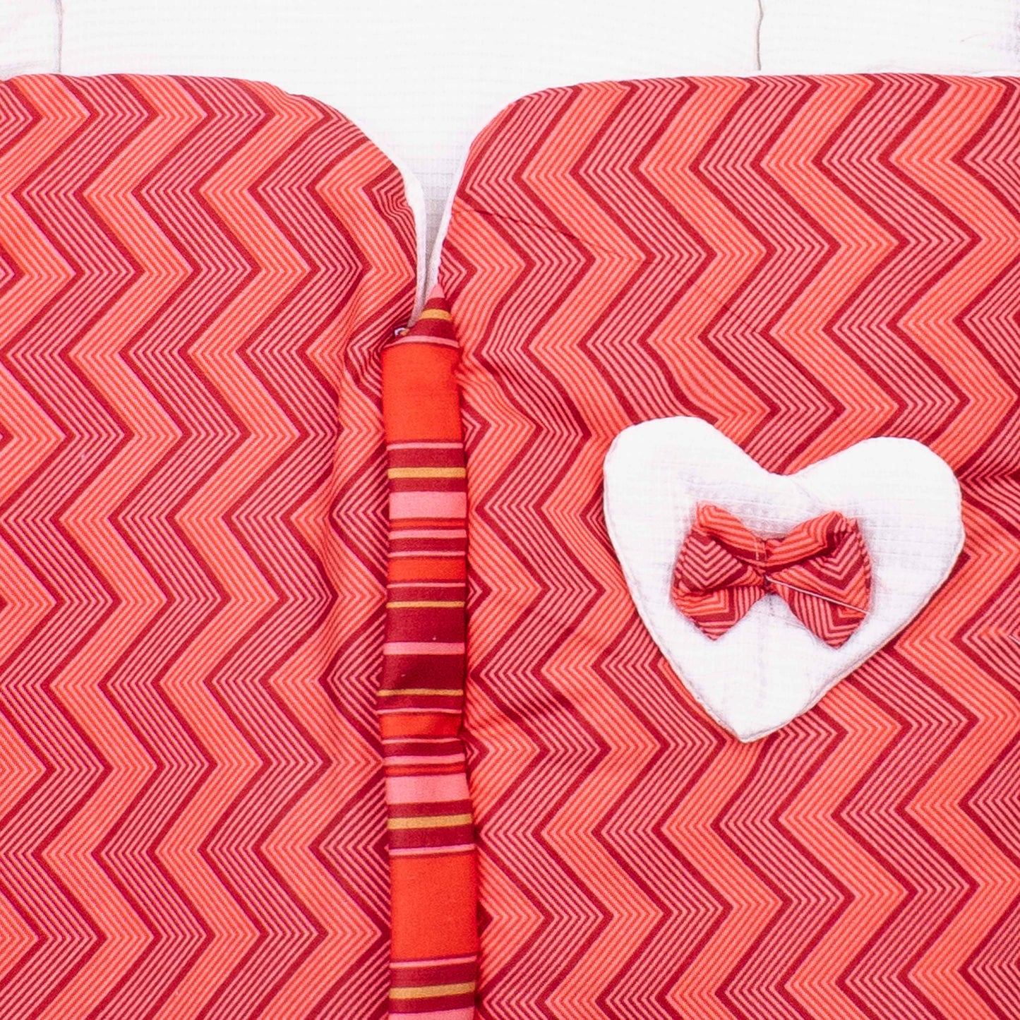 Baby Girl Red Heart Bow Carry nest