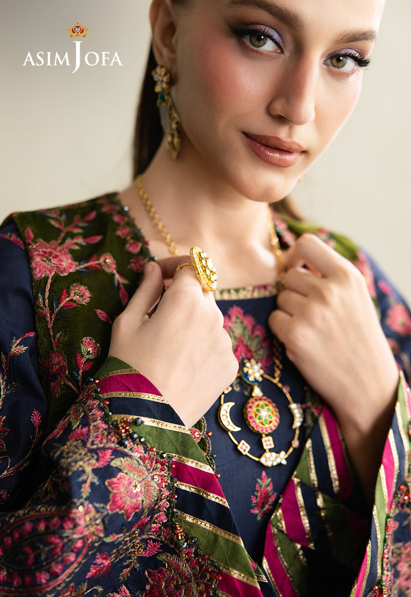 AJULM-04 Embroidered Velvet Unstitched 4 Pcs