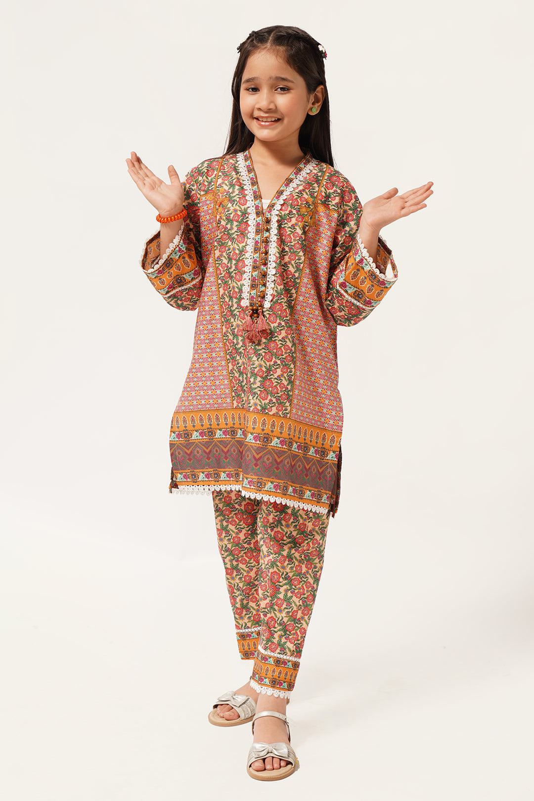 2pcs Suit in Pale Orange and Green SKU: WRTW-087