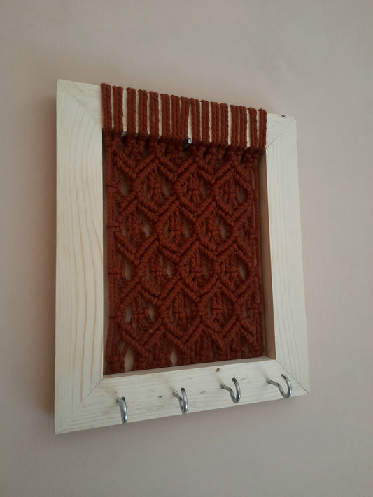 Macrame keychain holder