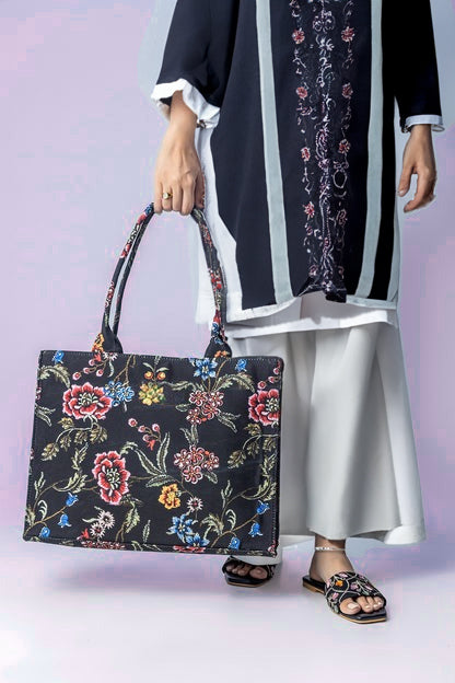 Affordable Canvas Tote Bags in Pakistan
