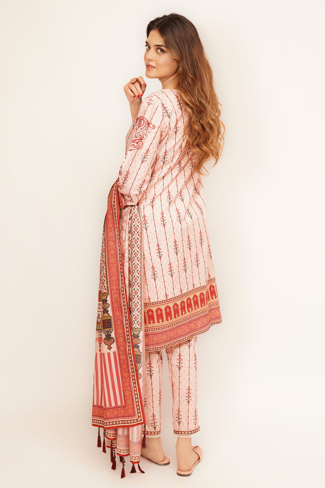 3Pcs Digital Printed Suit in Pink Daisy SKU: UN-012