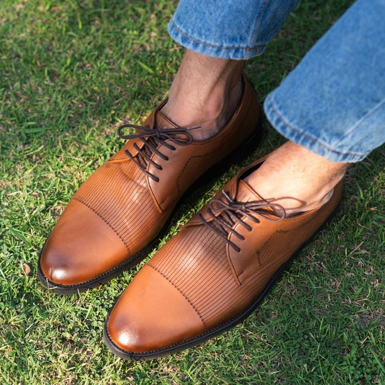 Turkiye-origin Lace-up Formal Leather Shoes in Tan-brown