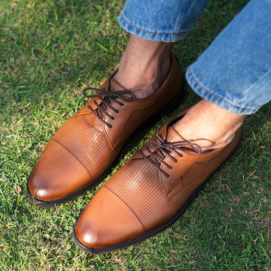 Turkiye-origin Lace-up Formal Leather Shoes in Tan-brown
