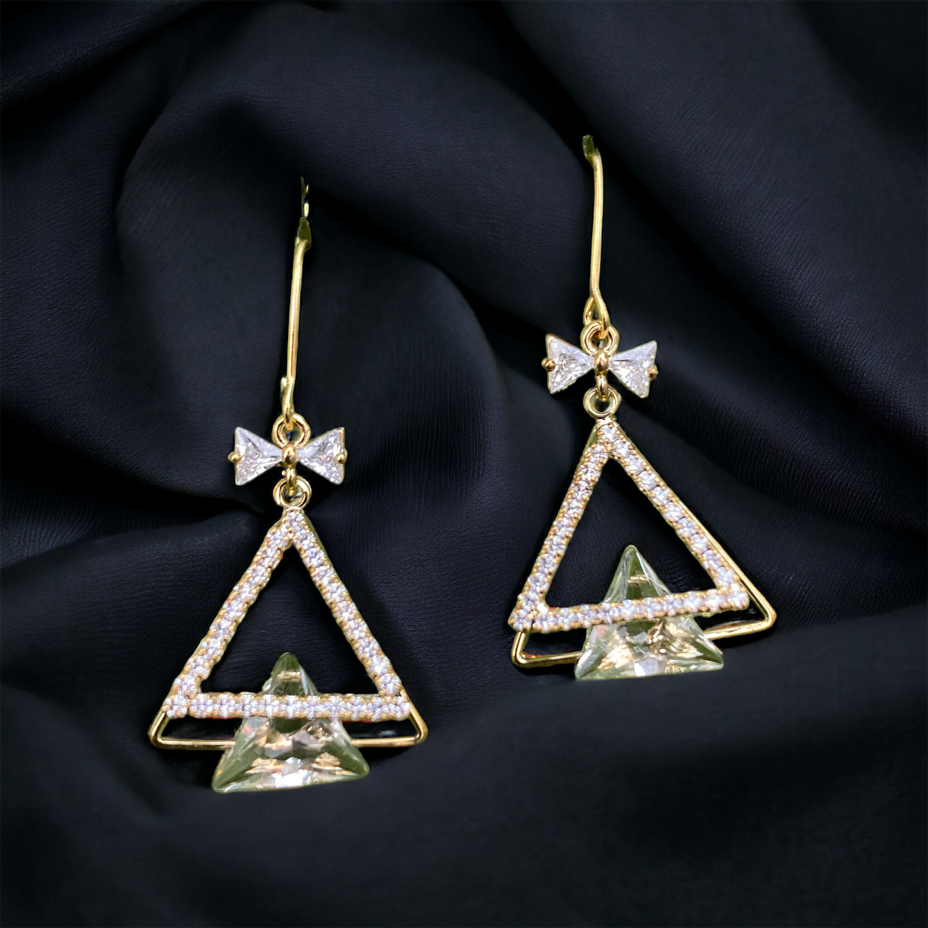 Buy Finesse Earings 016 in Pakistan