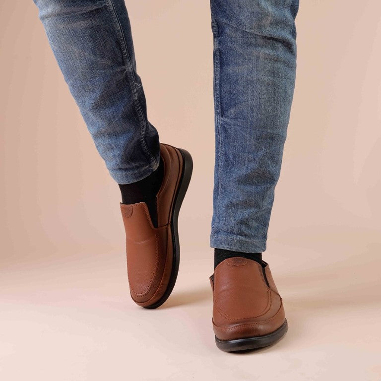 Turkish Classic Spotless Design Leather Shoes in Bright Brown Color