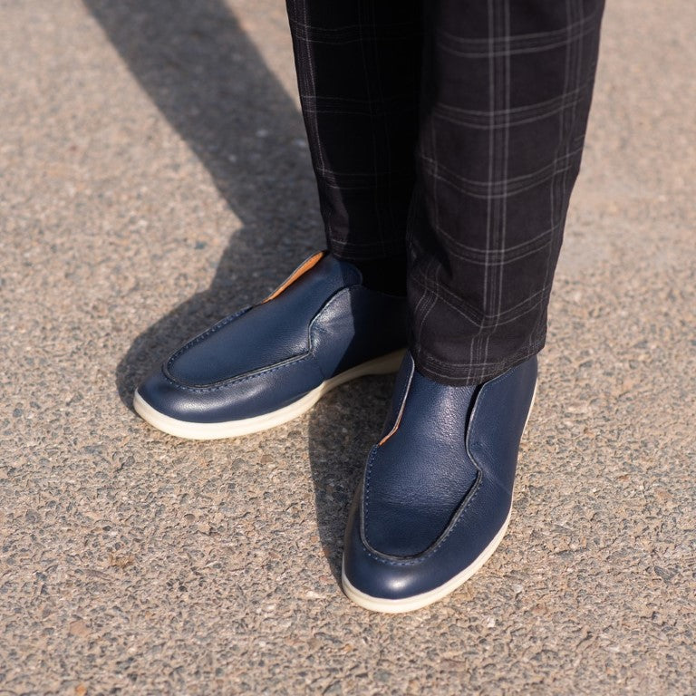 Turkiye-built Grainy Leather Half Boot Style in Blue Color