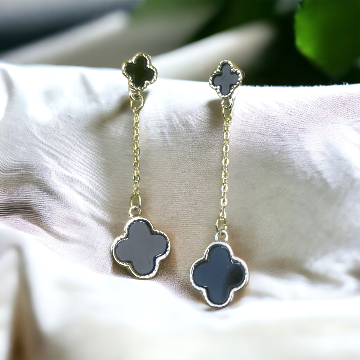 Buy Finesse Earings 002 in Pakistan
