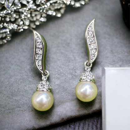 Buy Finesse Earings 023 in Pakistan