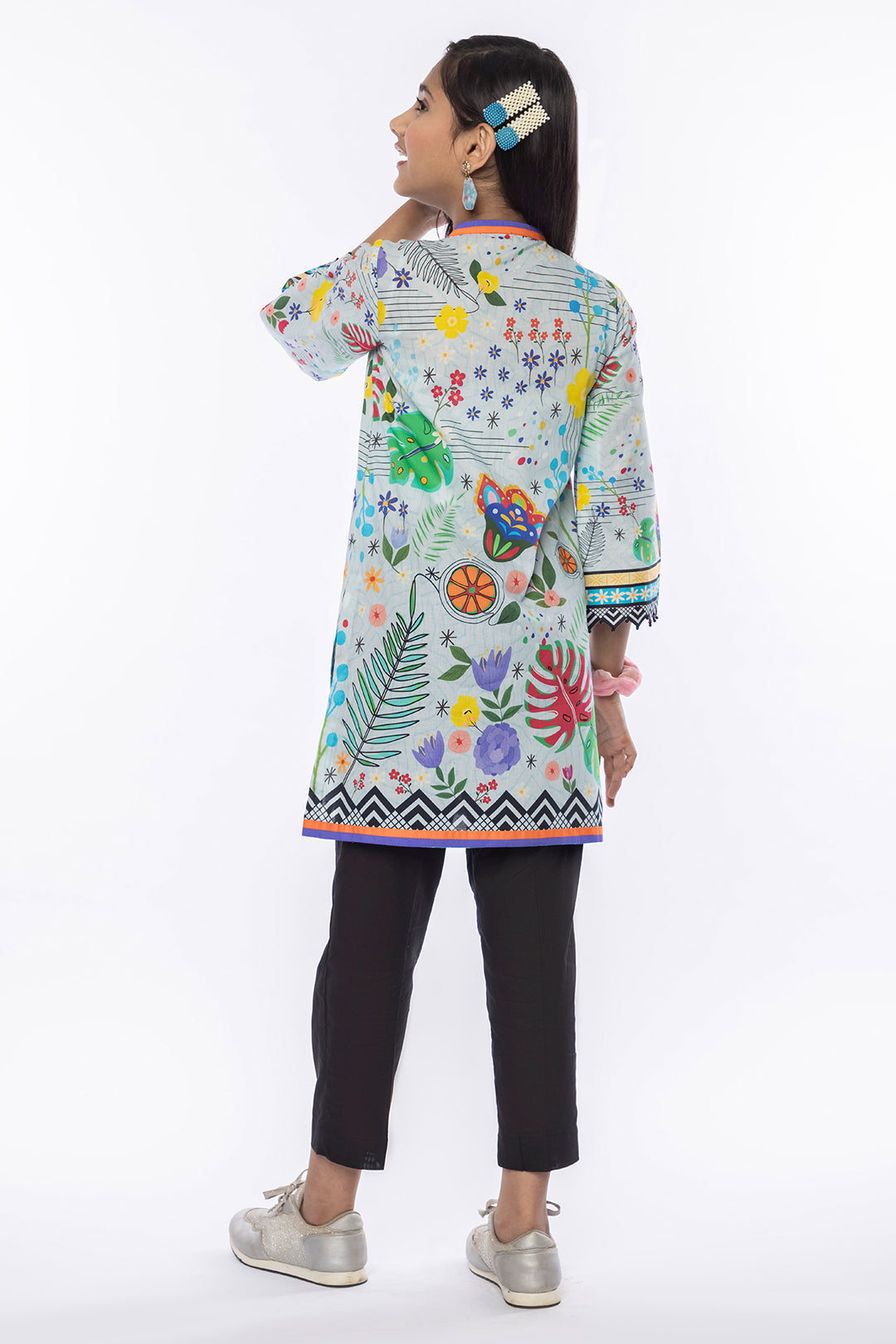 01 PCS Digital Printed Lawn Kurti SKU: MAC-030