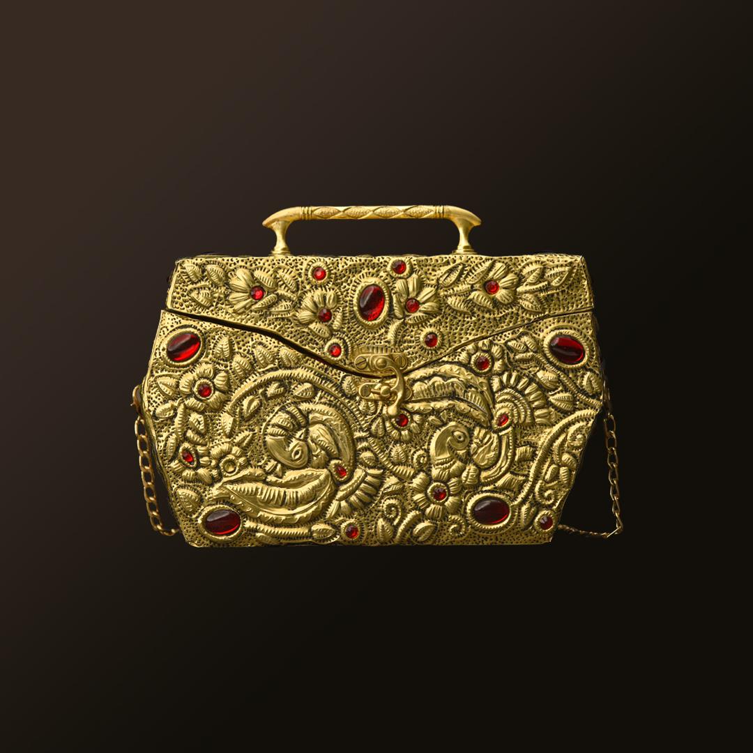 HAND BAGS GOLDEN