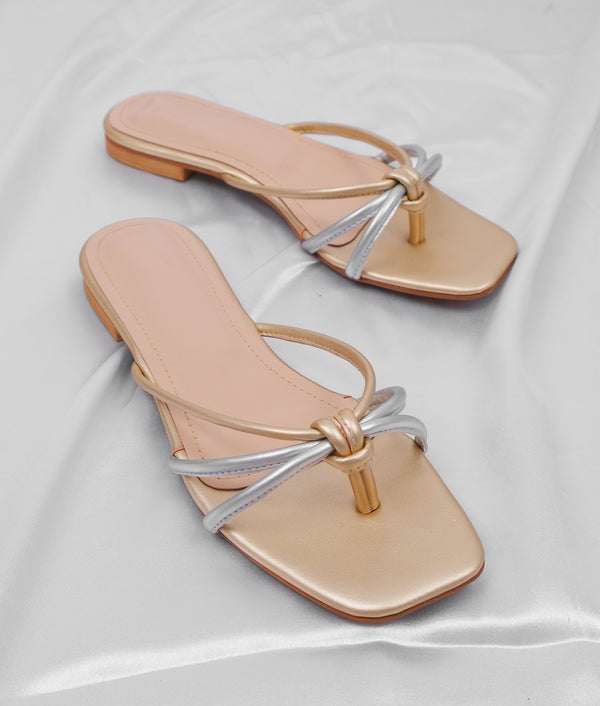 RTW Creation - Casual golden thong sandals