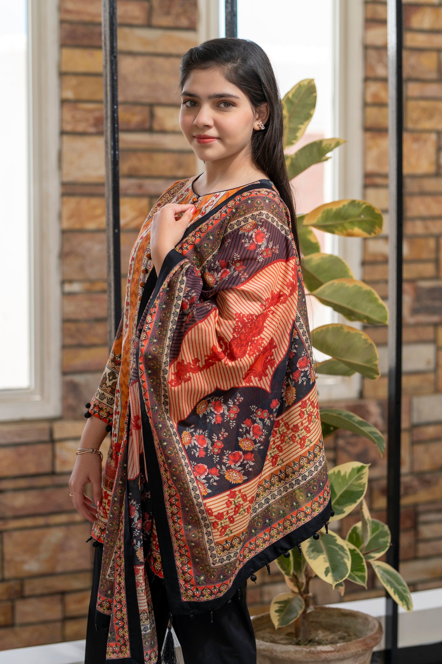 Girls Digital Printed Khaddar 3 Piece SKU: KHW-0009