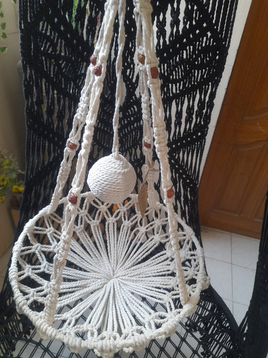 Macrame pet swing