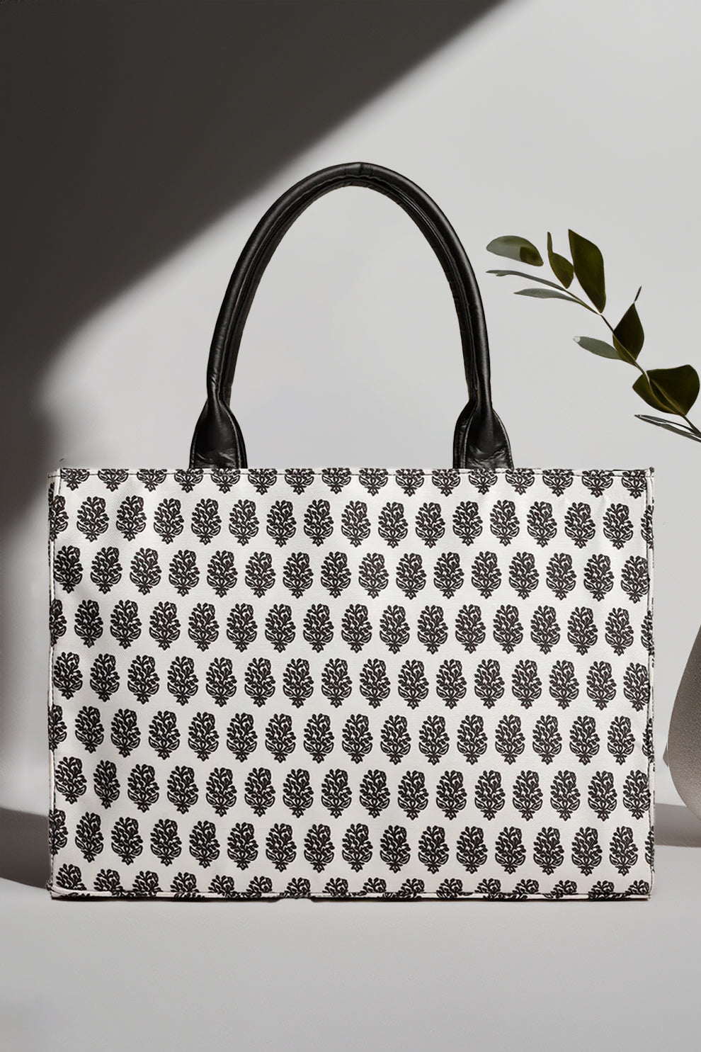 Buy Stylish Canvas Bag with Premium Handle in Pakistan