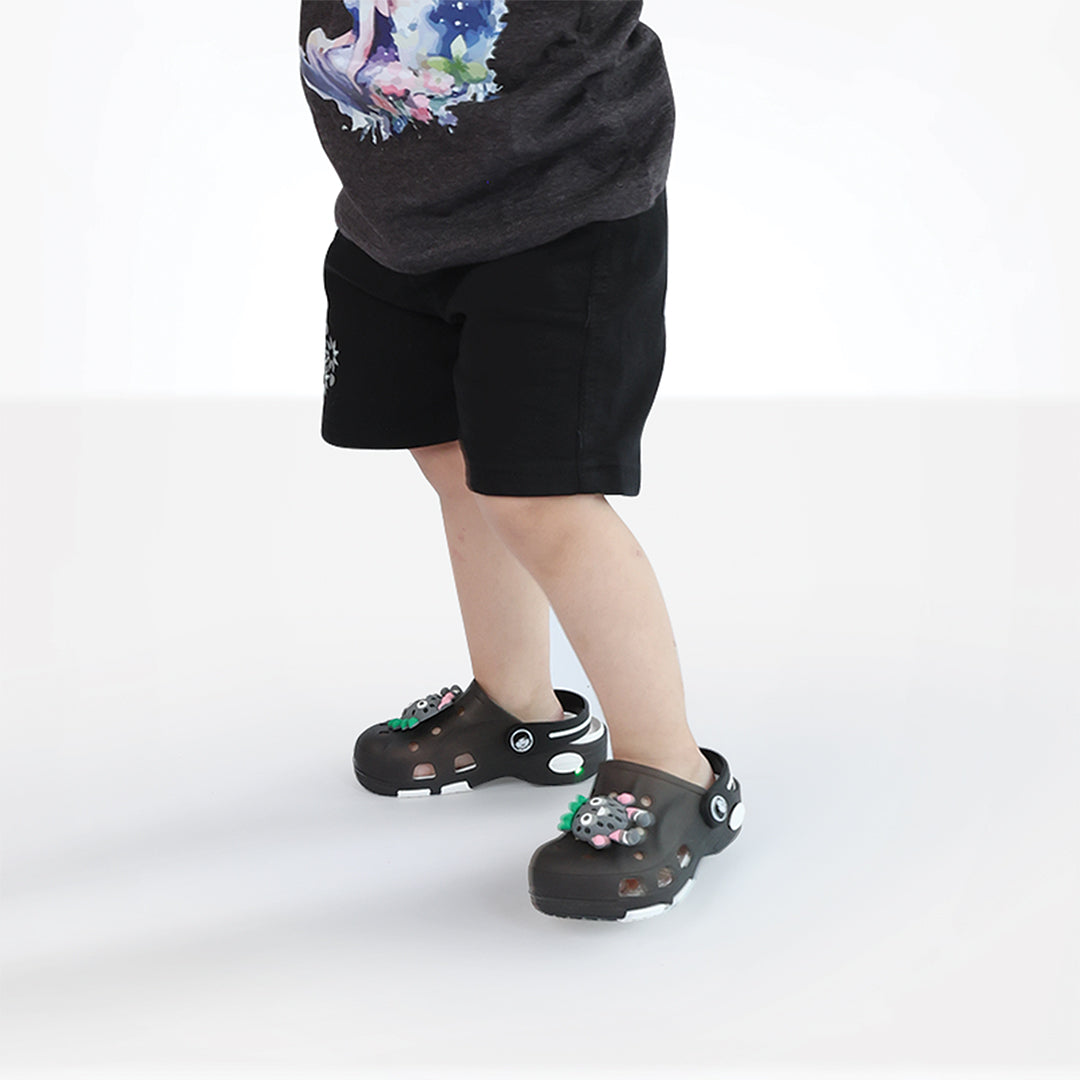 Happy Hoppers (Black)