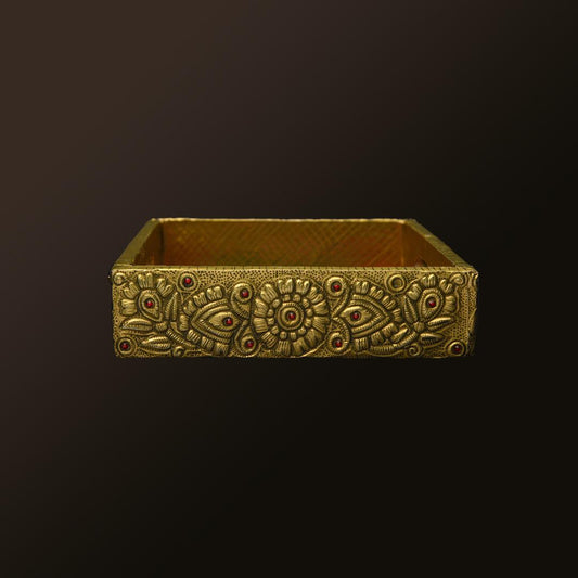 METAL RESIN TRAY GOLDEN