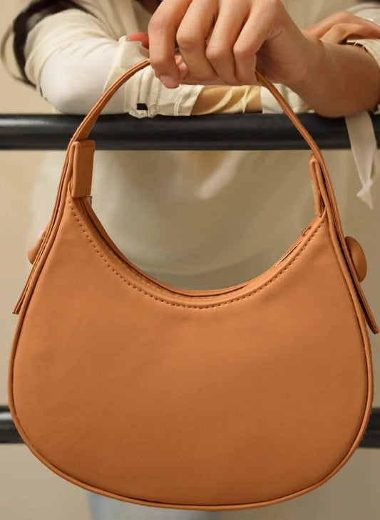 HOBO Half-Moon Brown