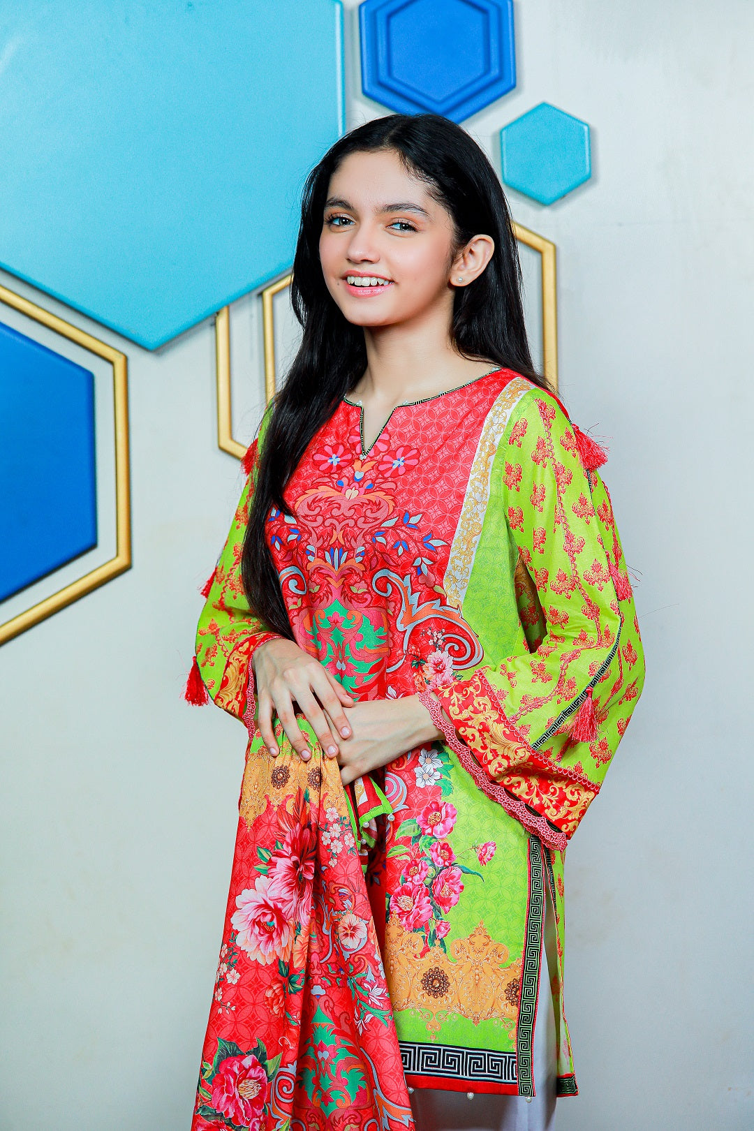 3PCS-071 Digital Printed Lawn Shirt, Dupatta & Cotton Trouser