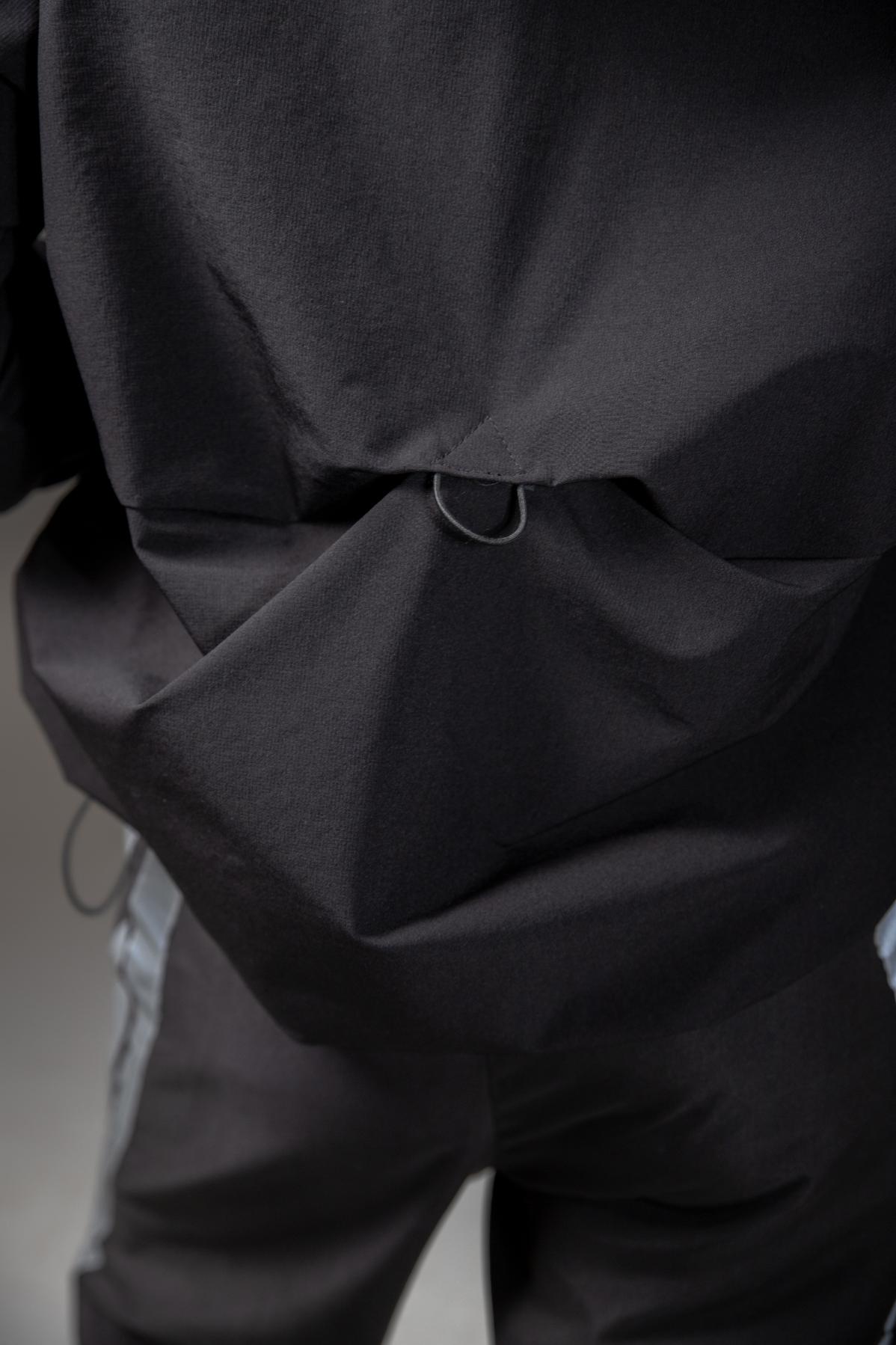Tech Pullover