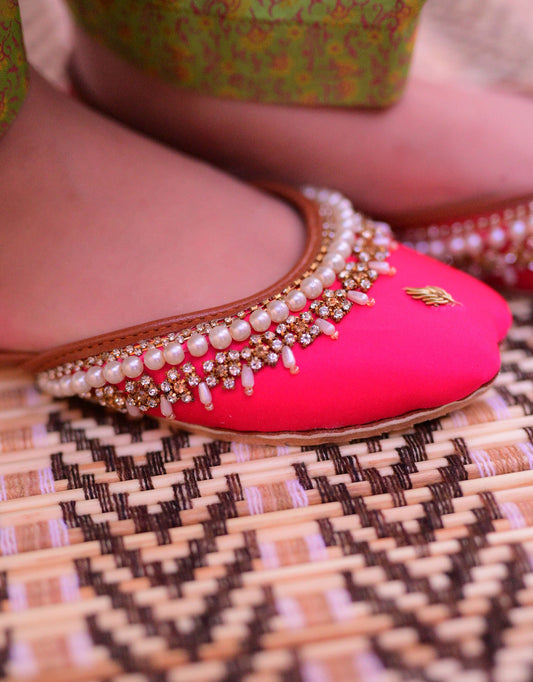 Lusture Pearl Ensemble - Pink Elan