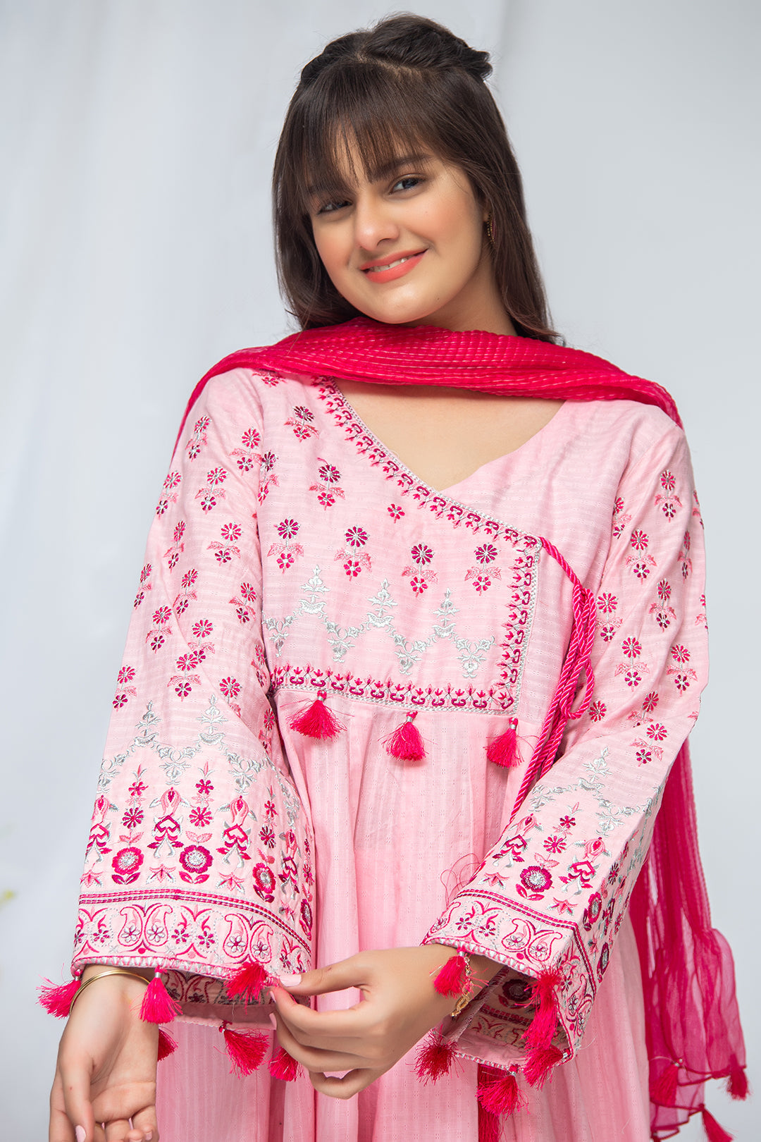 3PCS Jacquard Suit Shirt, Dupatta & Cotton Trouser SKU: EMB-027