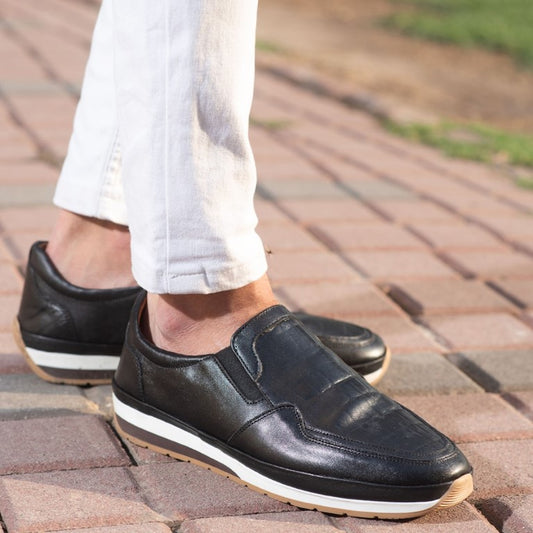 Turkish-Made Crocodile Style Leather Shoes in Somber Black