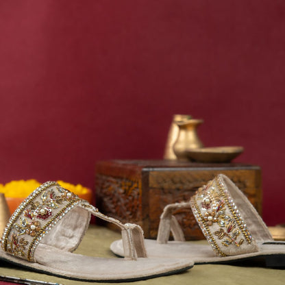 Zar-e-Ivory Royale Kolhapuri
