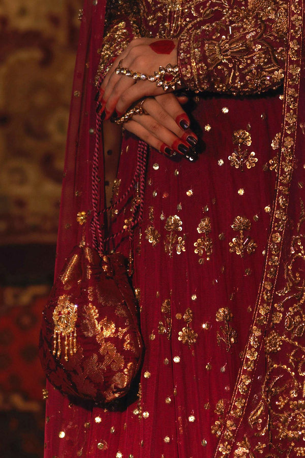 Bridal Pouch By Zaaviay Stitched Mahenoor Pouch