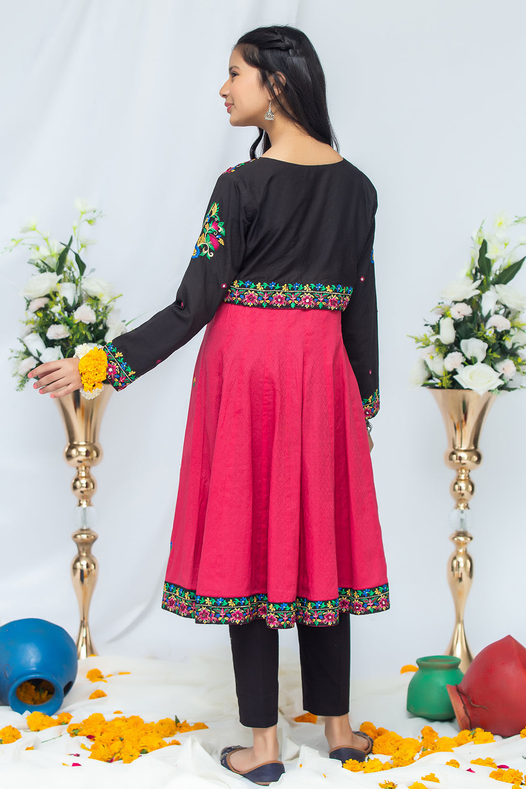 3PCS Jacquard Suit Shirt, Dupatta & Cotton Trouser SKU: EMB-039