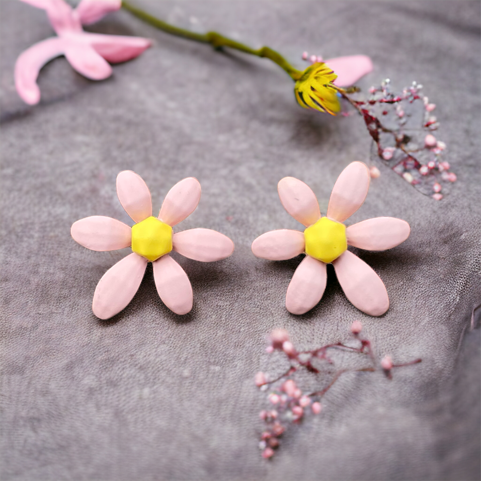 Buy Finesse Earings 007 in Pakistan