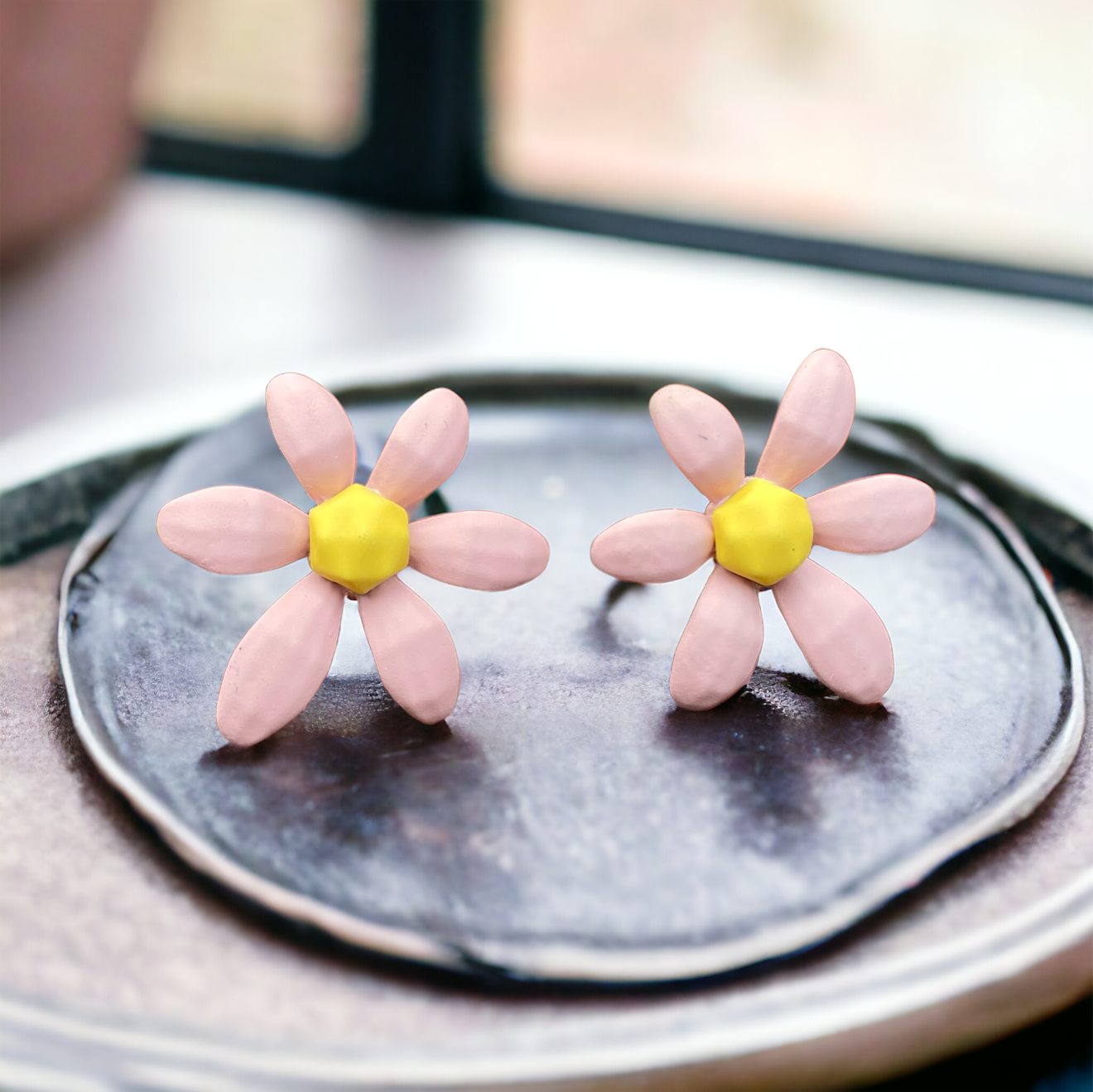 Buy Finesse Earings 007 in Pakistan