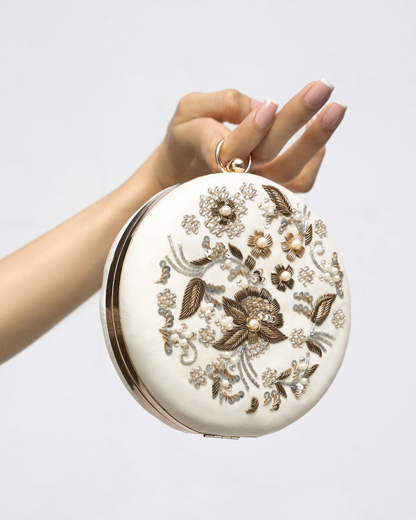 Off White Clutch with Handwork_OFF WHITE