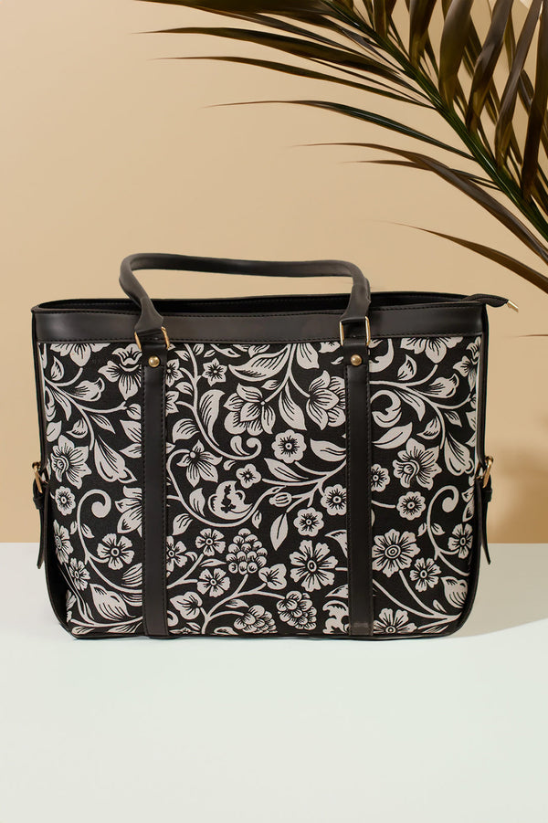 Buy Everyday Use Canvas Strap Bag in Pakistan