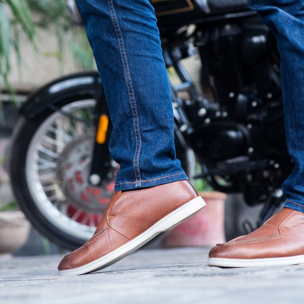 Menaes Turkiye-built Grainy Leather Half Boot Style in Brown