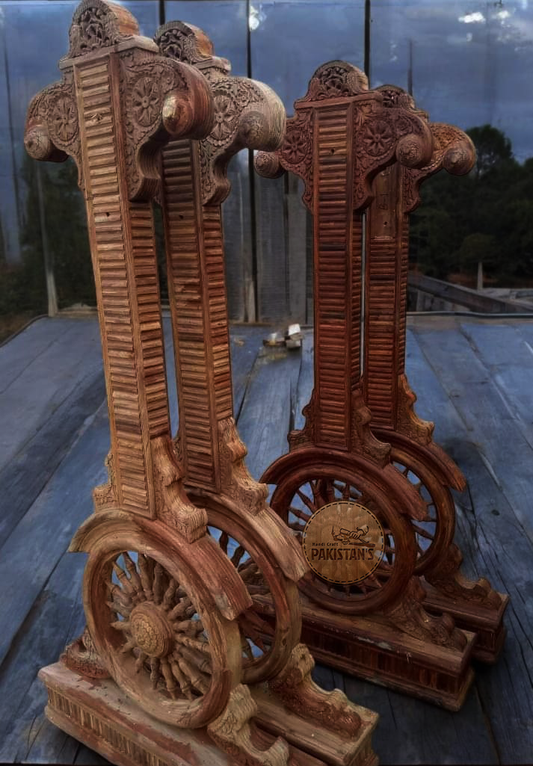 Wooden Ship Wheel Style Jhoola