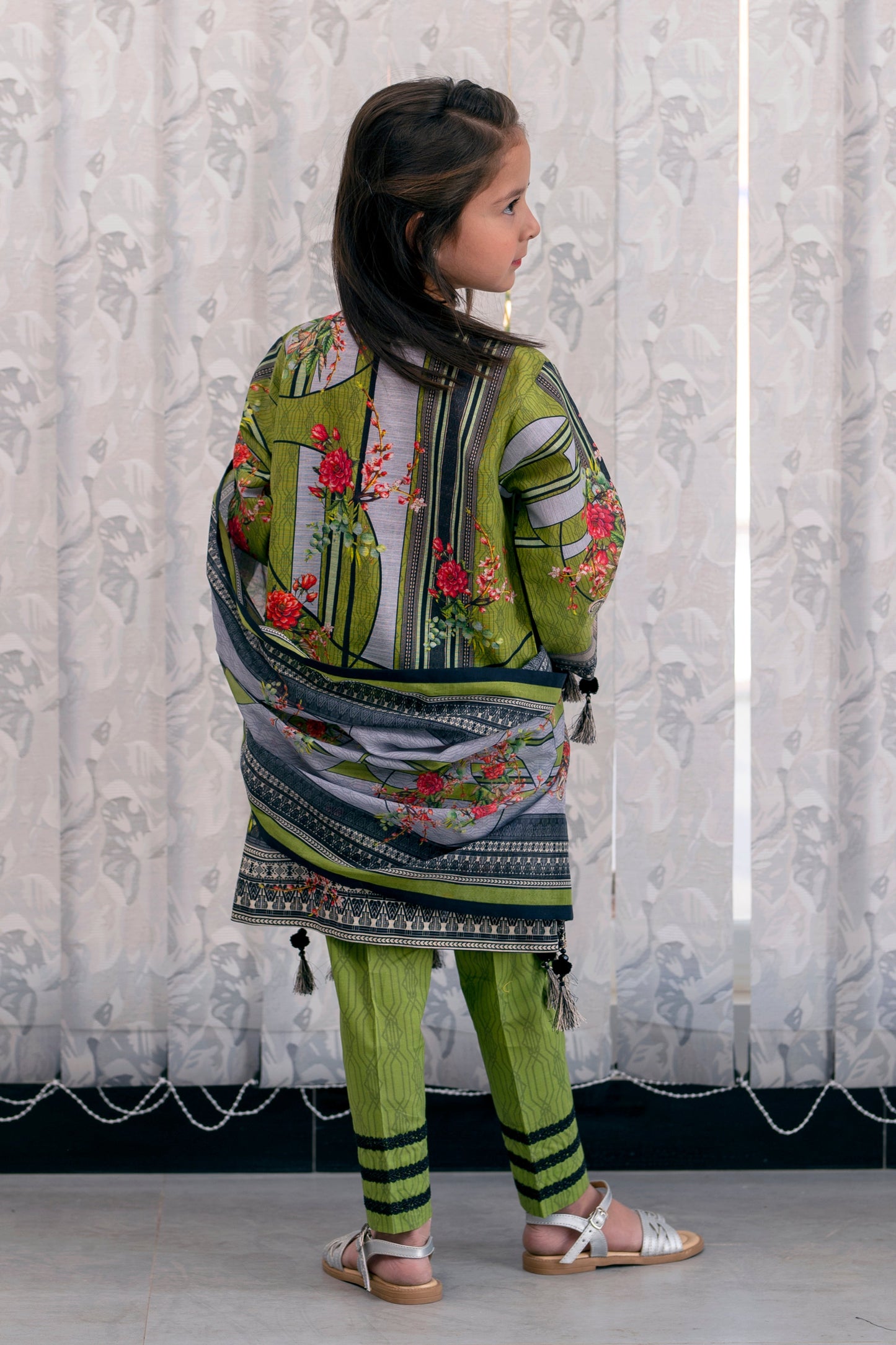 Girls Digital Printed Khaddar 3 Piece KHW-0044