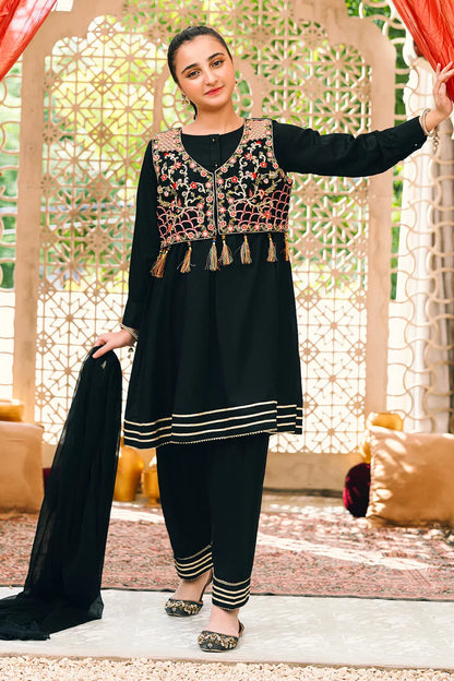 Black Plan frock And Trouser Embroidered Kotti / 2 Piece Suit SKU: SFC-185