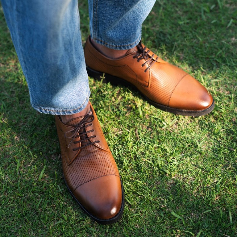Turkiye-origin Lace-up Formal Leather Shoes in Tan-brown