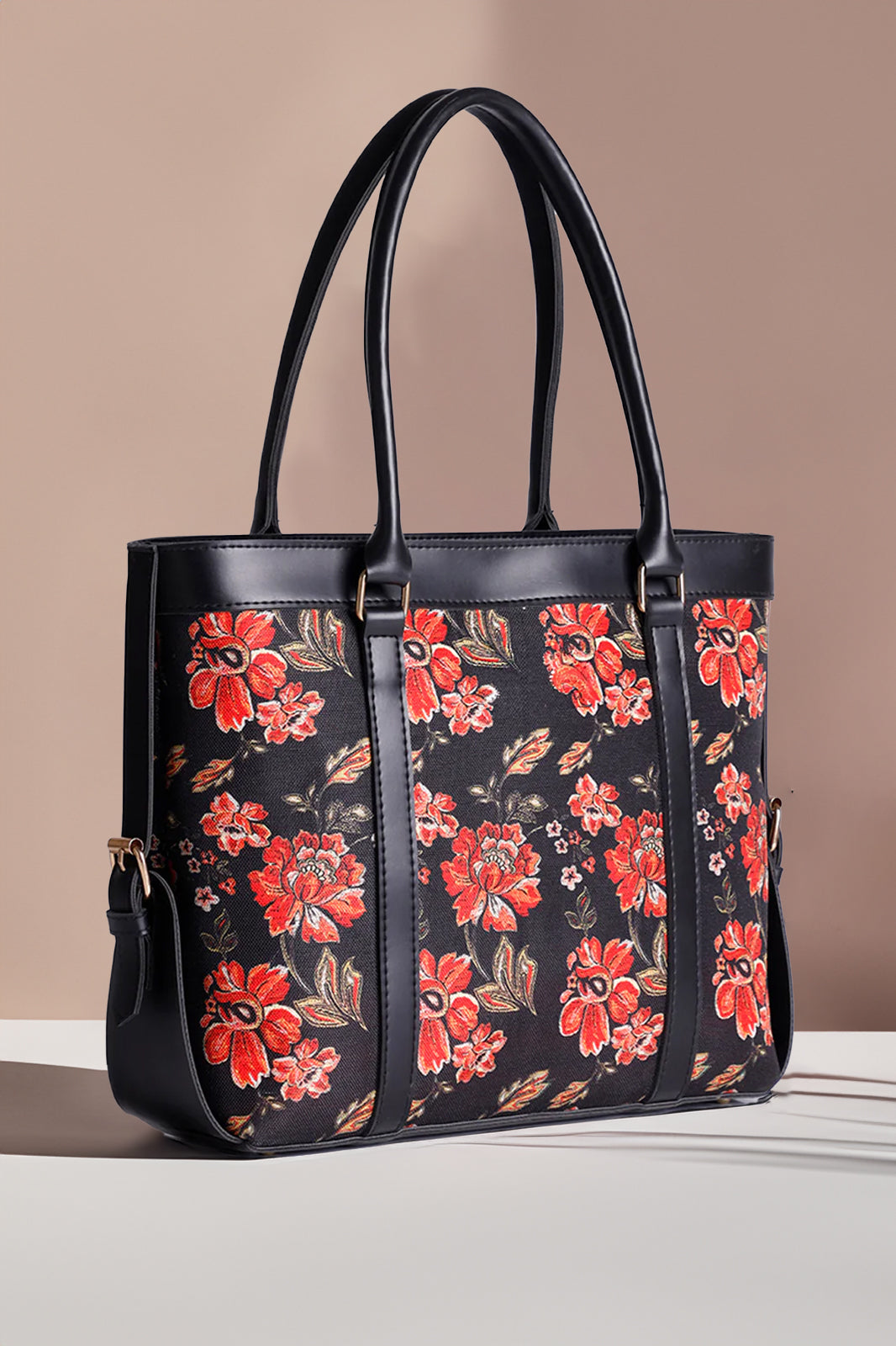 Affordable Daily Canvas Strap Bag in Pakistan