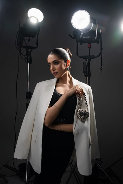 blazer-white_4.jpg