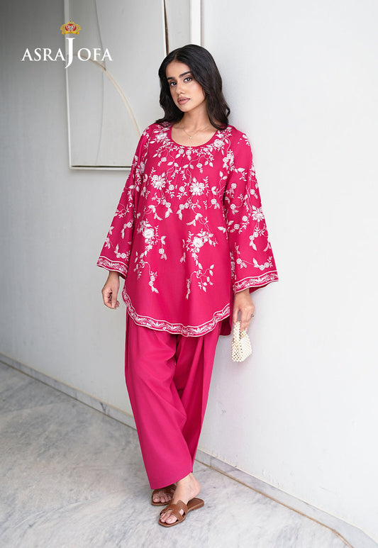 Asra Jofa ASAE-07 hot pink all-over floral embroidered cambric 2-piece suit with matching salwar – full length front view
