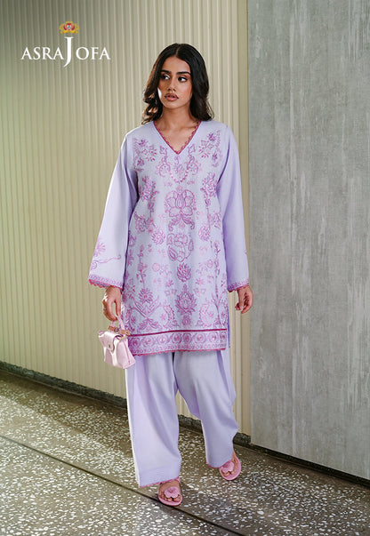Asra Jofa ASAE-01 lavender embroidered cambric kurti with salwar – front view, model walking