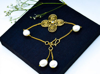 Swirl Bracelet