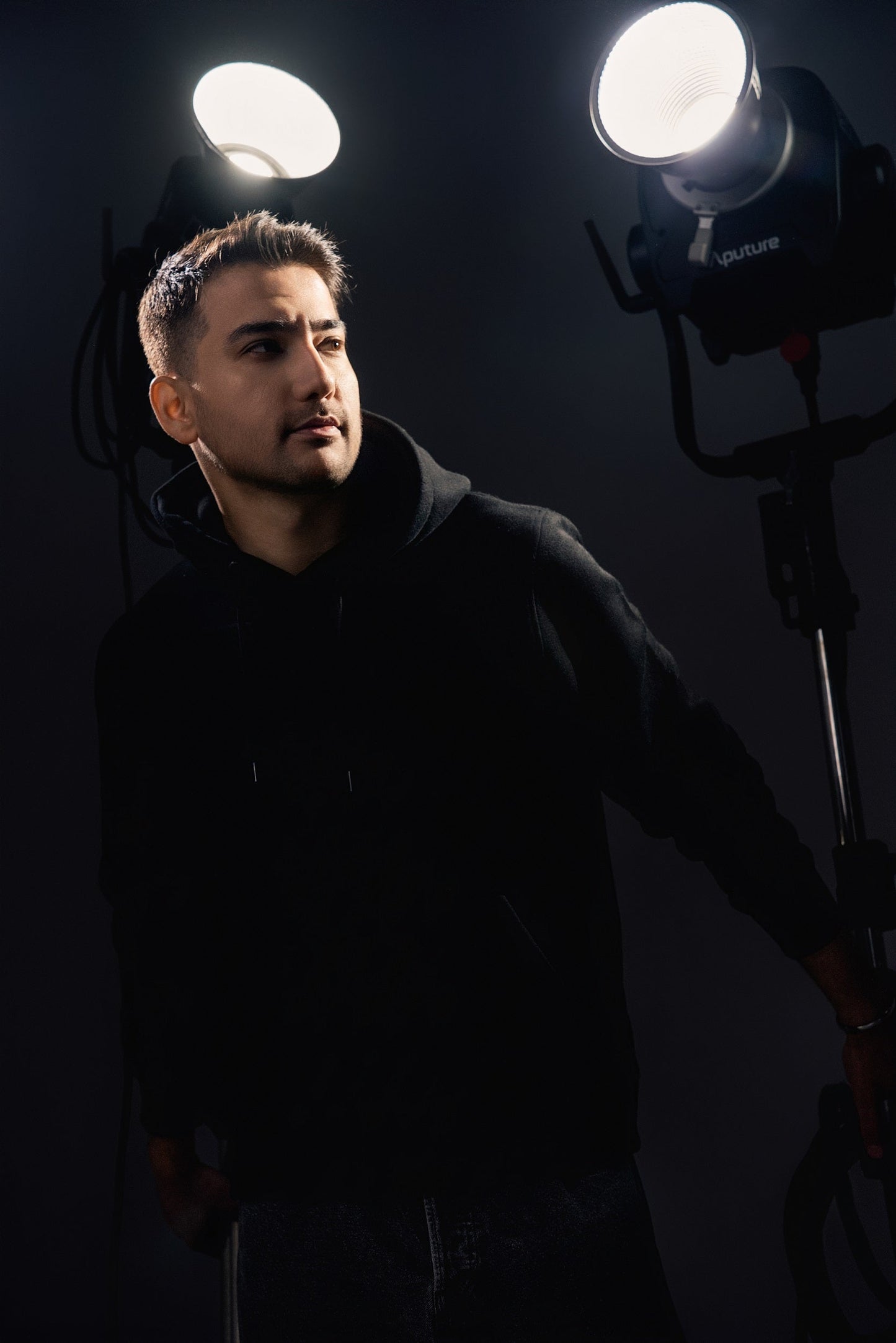 hoodie-black_11.jpg