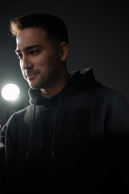 hoodie-black_2.jpg