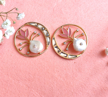 Crest Earrings