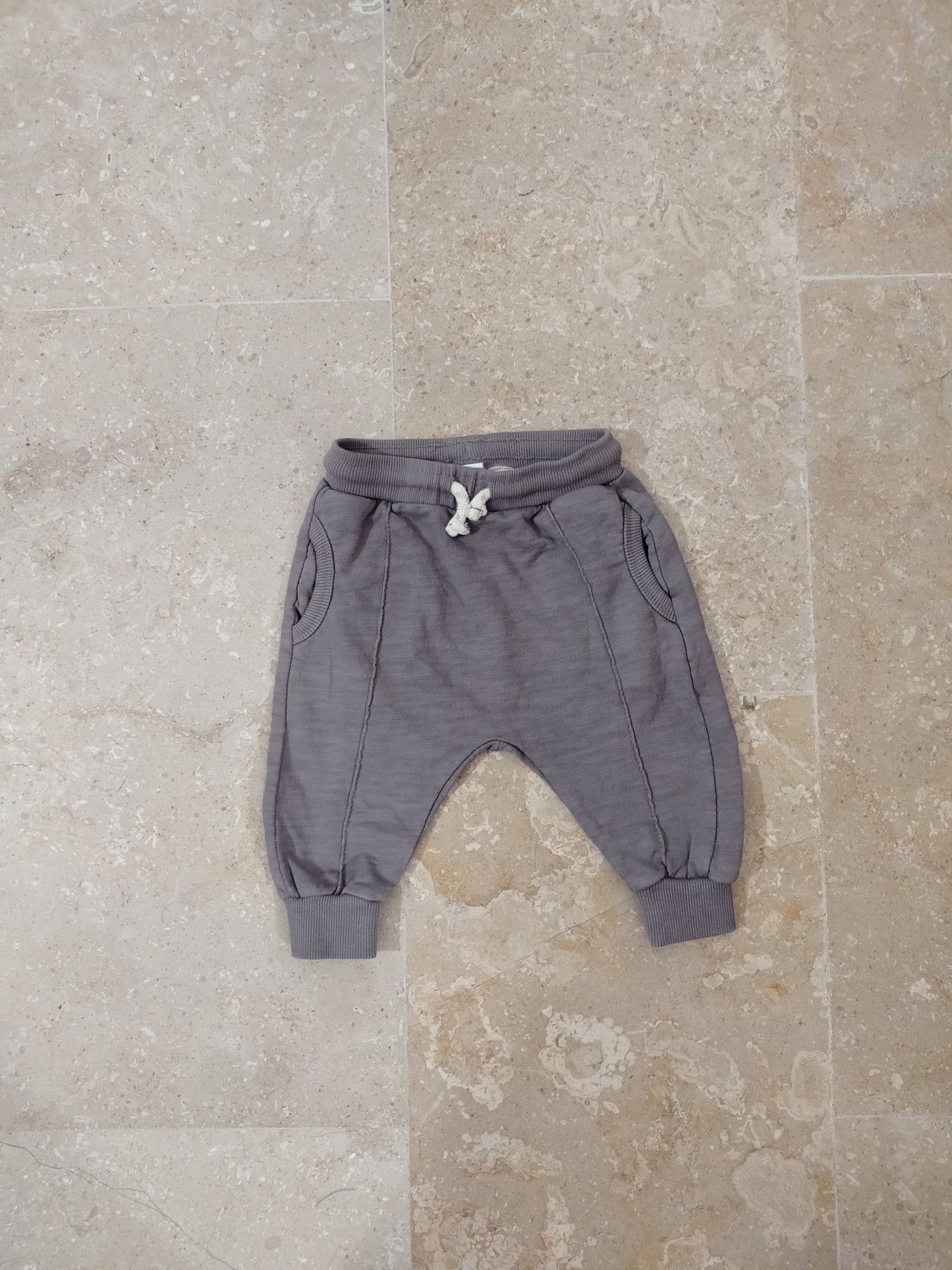 Grey trouser for kids