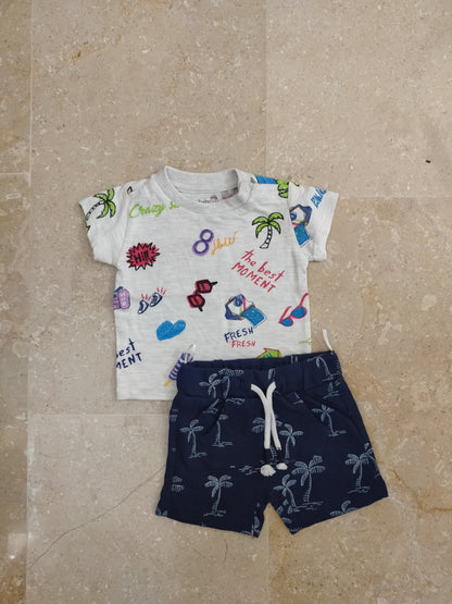 Boys 2 pc summer set ( 0-3 months )